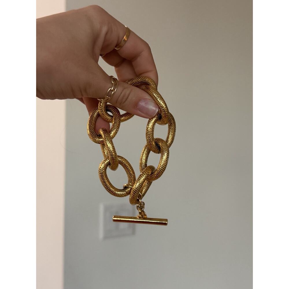 Vintage Textured Gold Tone Chunky Chain Toggle Bracelet